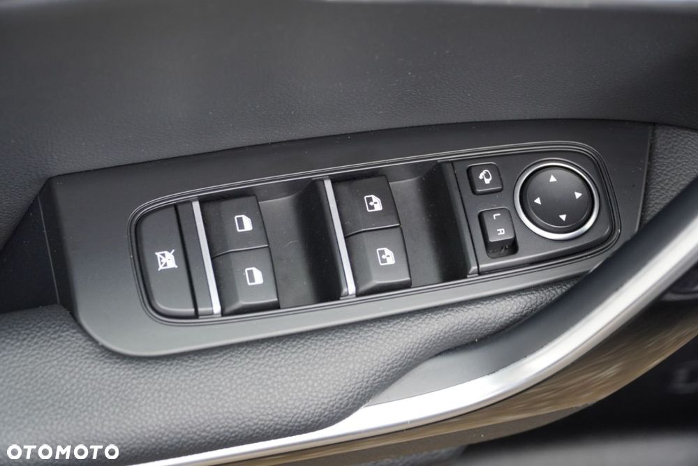 Kia Ceed 1.4 T-GDI DCT OPF GT Line - 16