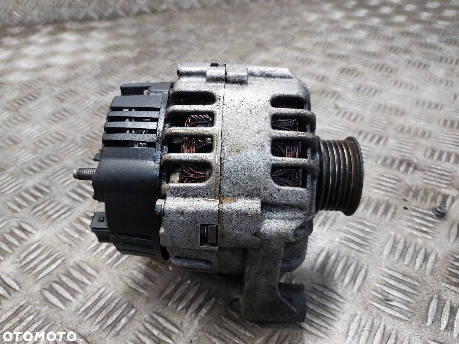 ALTERNATOR BMW E46 LIFT 320D 2.0 D 150 KM M47 - 3