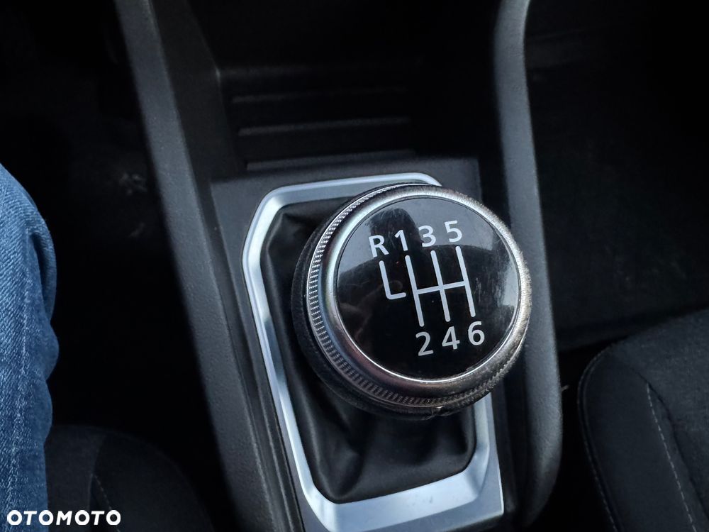 Renault Clio BLUE dCi 85 EXPERIENCE - 13