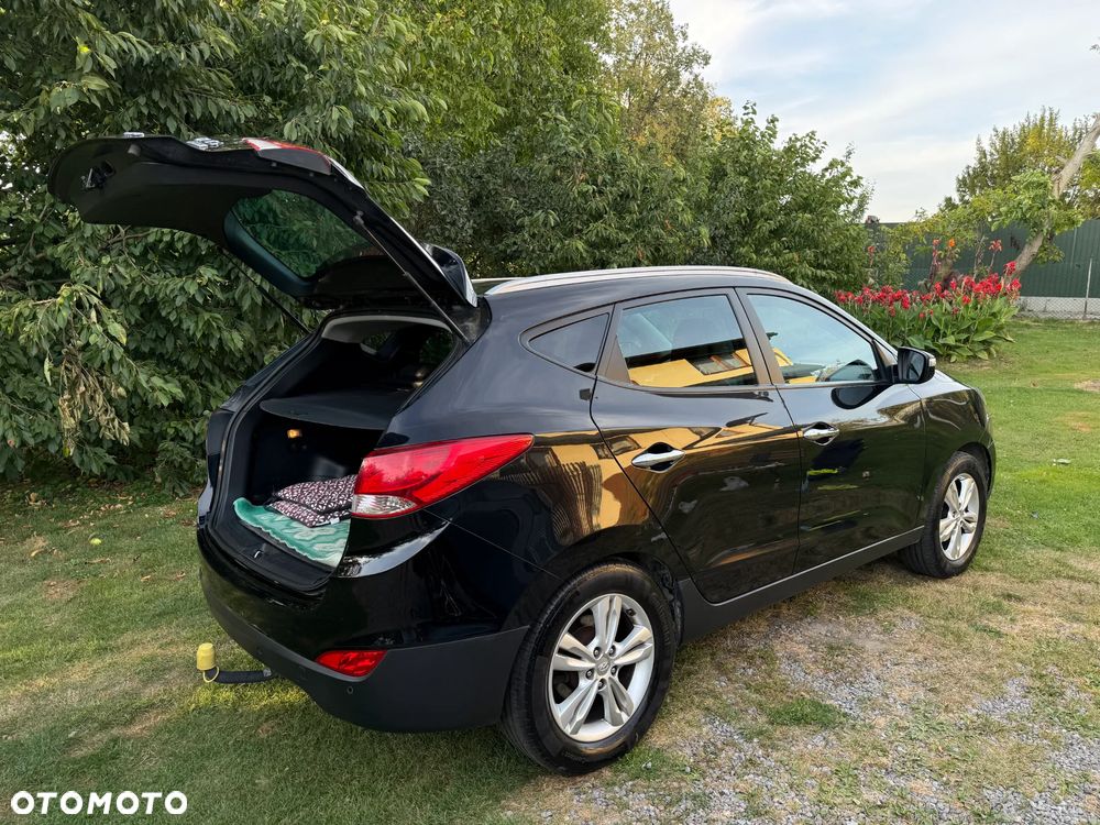 Hyundai ix35 2.0 CRDi 4WD Automatik Premium - 22