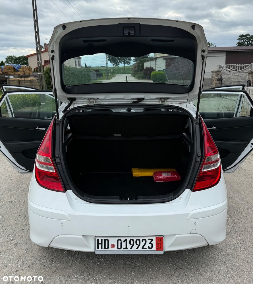 Hyundai i30 1.4 White Edition - 12