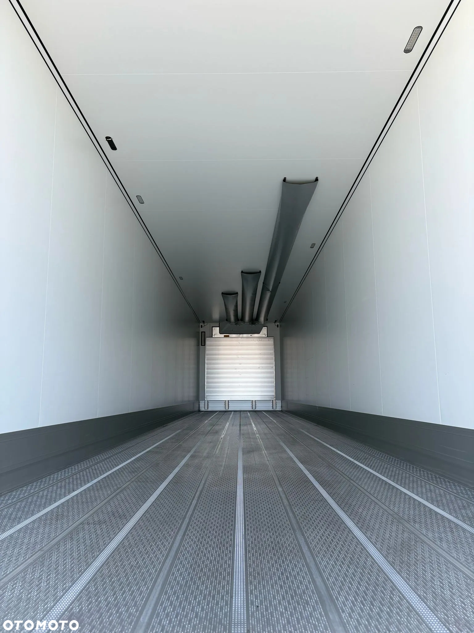Schmitz Cargobull odbiór w Polsce, 2025r. Chłodnia Standard z Carrier Vector 1550, klapy wentylacyjne - 8