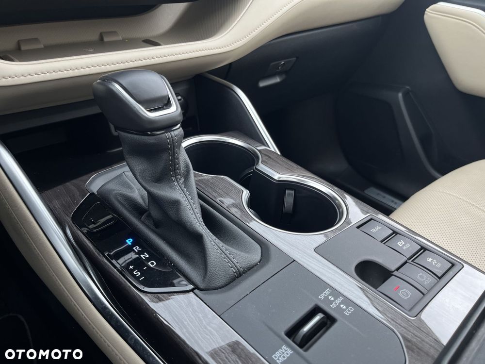 Toyota Highlander - 13