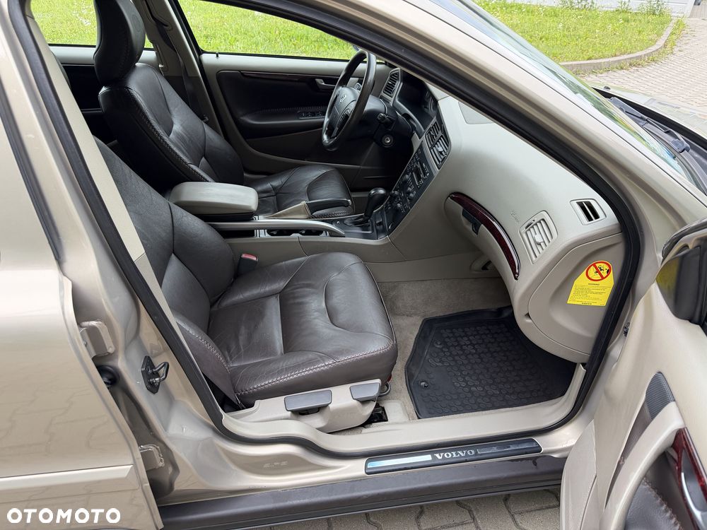 Volvo XC 70 - 7
