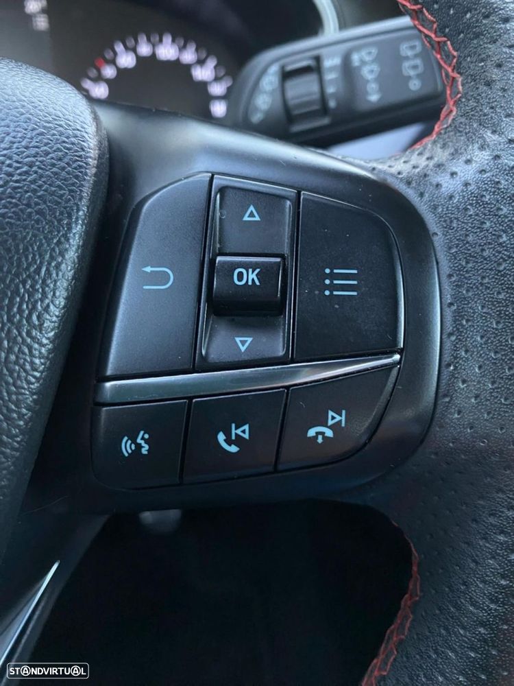 Ford Focus SW 1.5 TDCi EcoBlue ST-Line - 18