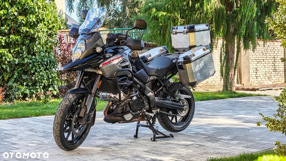Suzuki V-STROM - 3