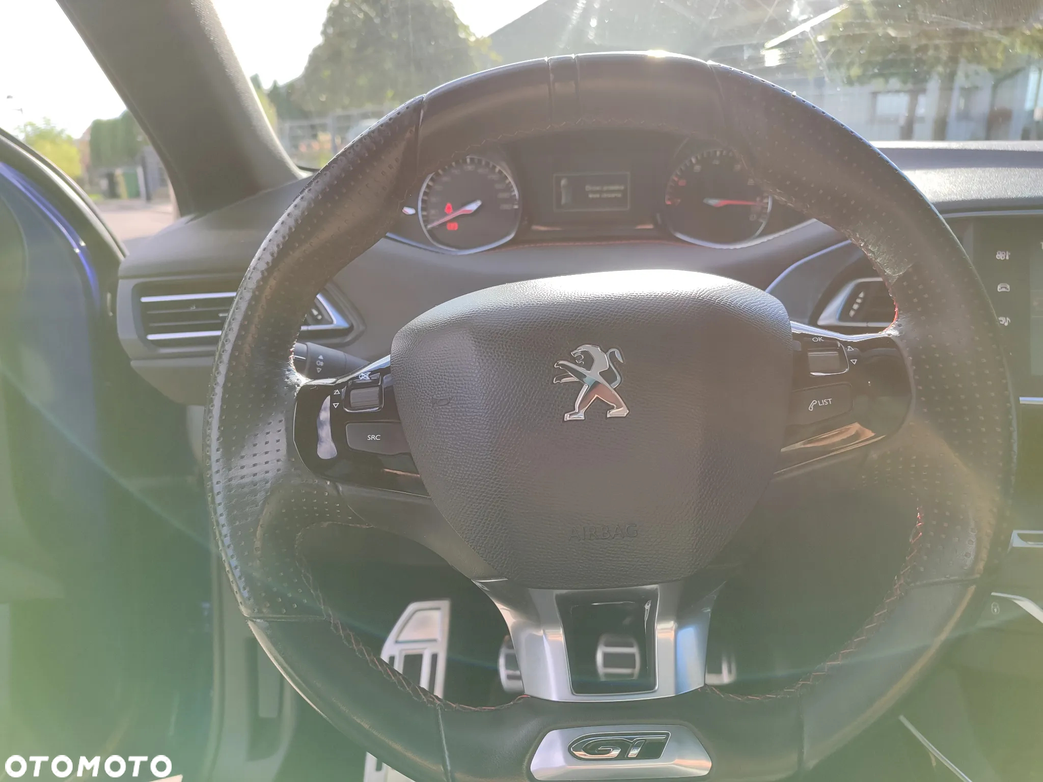Peugeot 308 1.6 e-THP GT S&S - 15