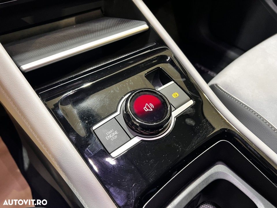 Volkswagen Tiguan - 15