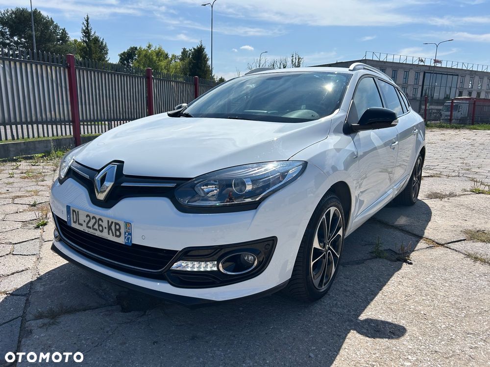 Renault Megane ENERGY TCe 130 EDC BOSE EDITION - 3