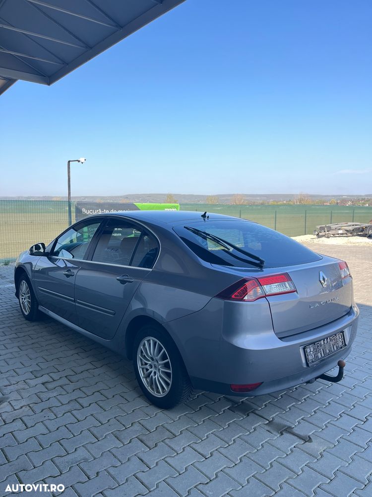 Renault Laguna - 5