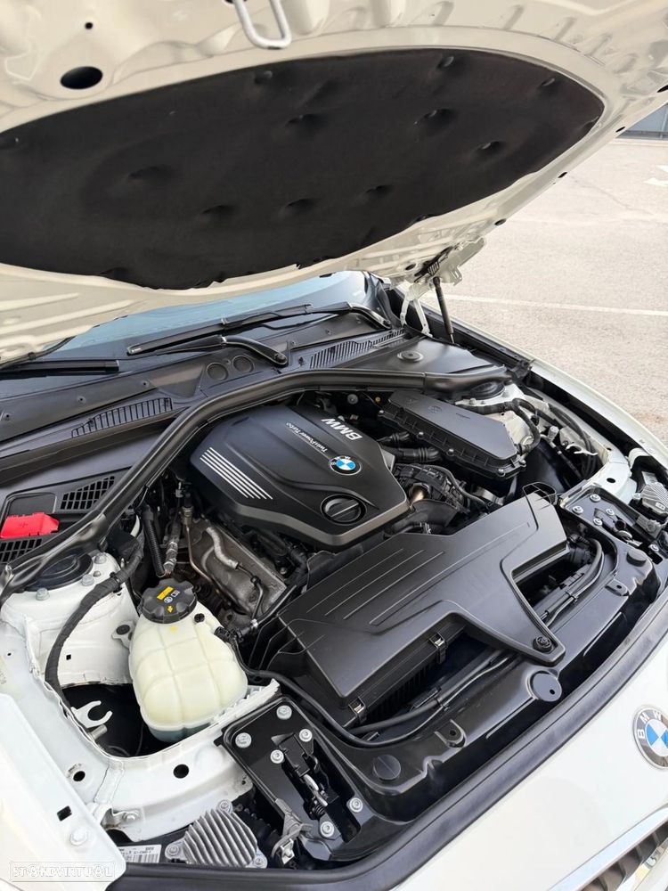 BMW 220 d Pack Desportivo M Pro Auto - 29