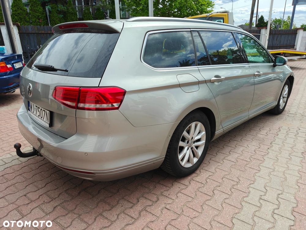 Volkswagen Passat - 3
