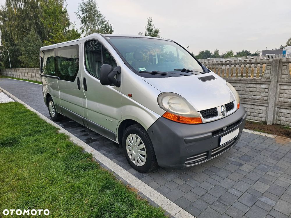 Renault Trafic 1.9 dCi Passenger Authentique - 2