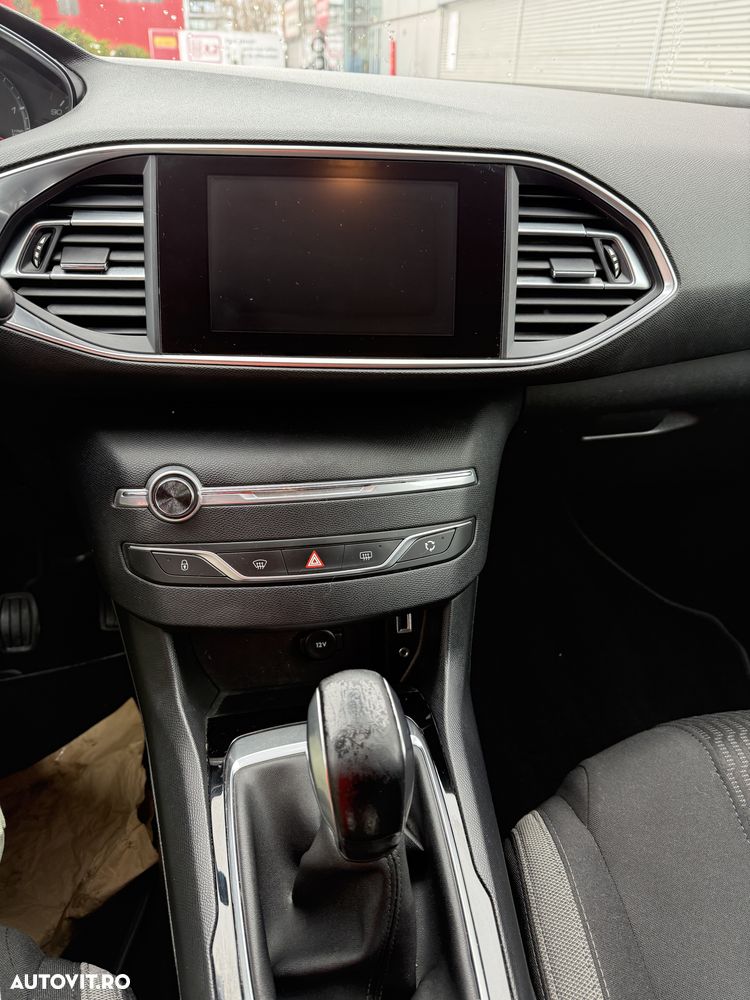 Peugeot 308 HDi FAP 110 Sport Plus - 14