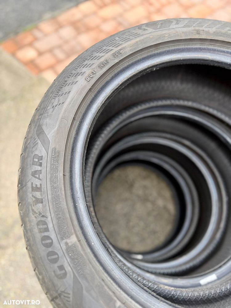 Audi A4 2.0 TDI DPF multitronic Ambiente - 7