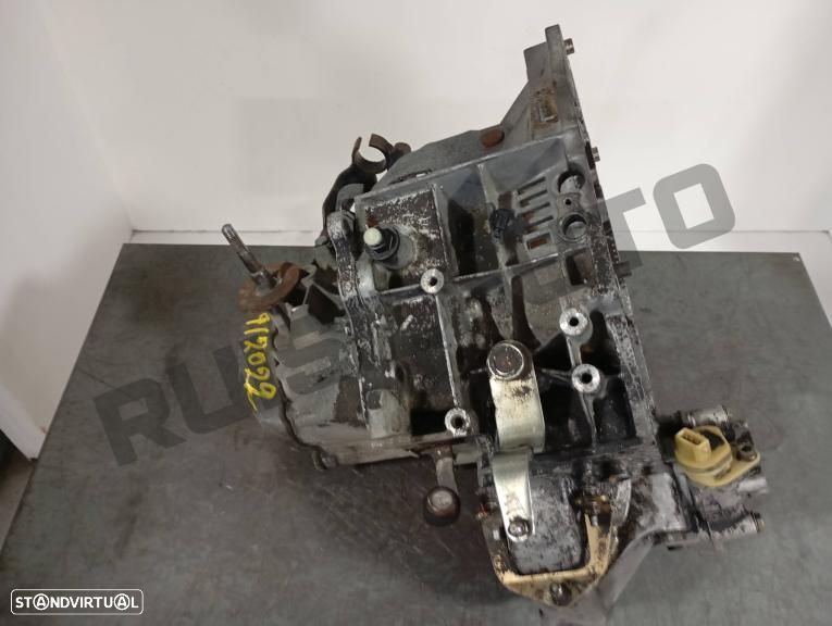 Caixa De Velocidades Man. 20ta45 Peugeot 205 [1983_1999] 1.0 - 2