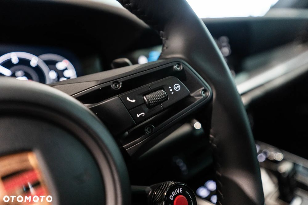 Porsche 911 - 18