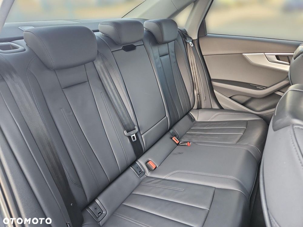 Audi A4 Limousine 40 TFSI mHEV Quattro Advanced S tronic - 12
