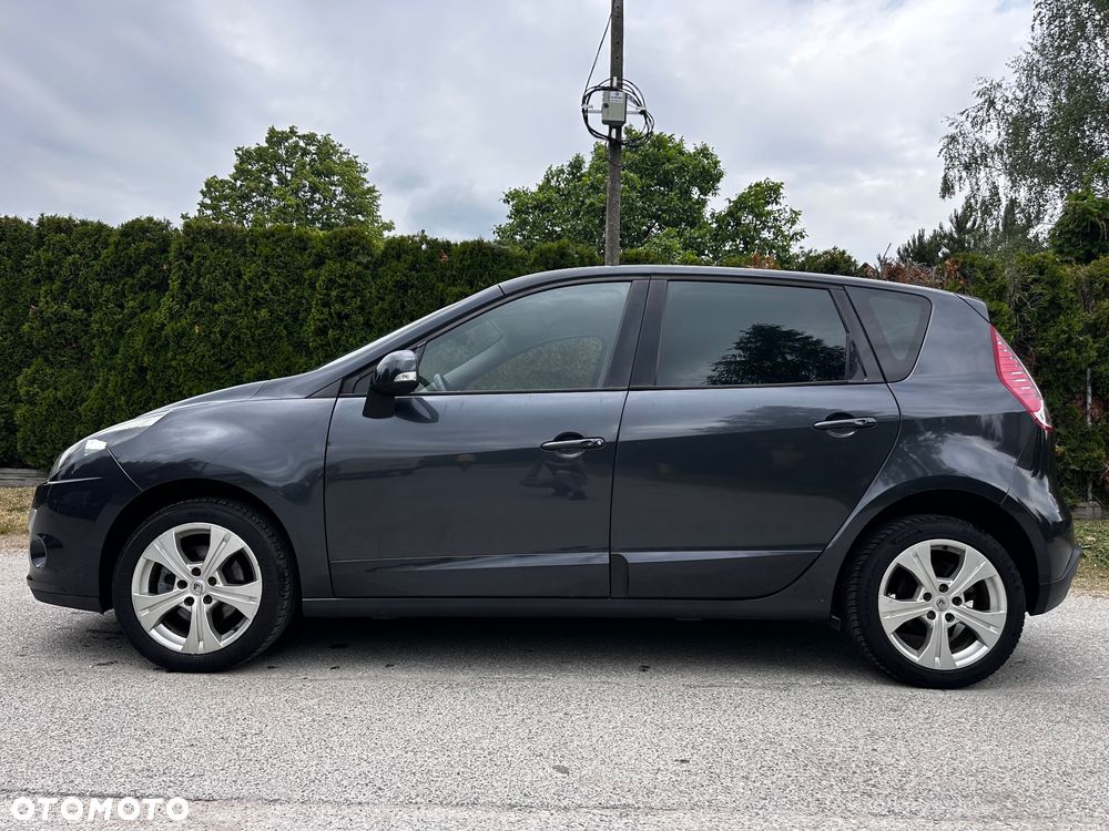 Renault Scenic 1.6 16V 110 Dynamique - 6