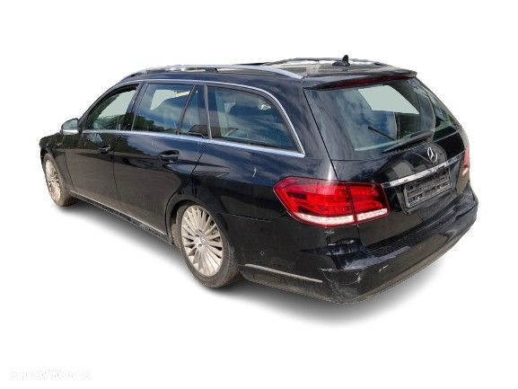 MERCEDES E KLASA W212 ZDERZAK TYŁ KOMBI 197 - 1