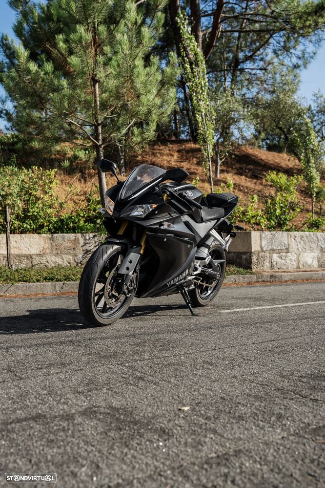 Yamaha YZF R125 - 2
