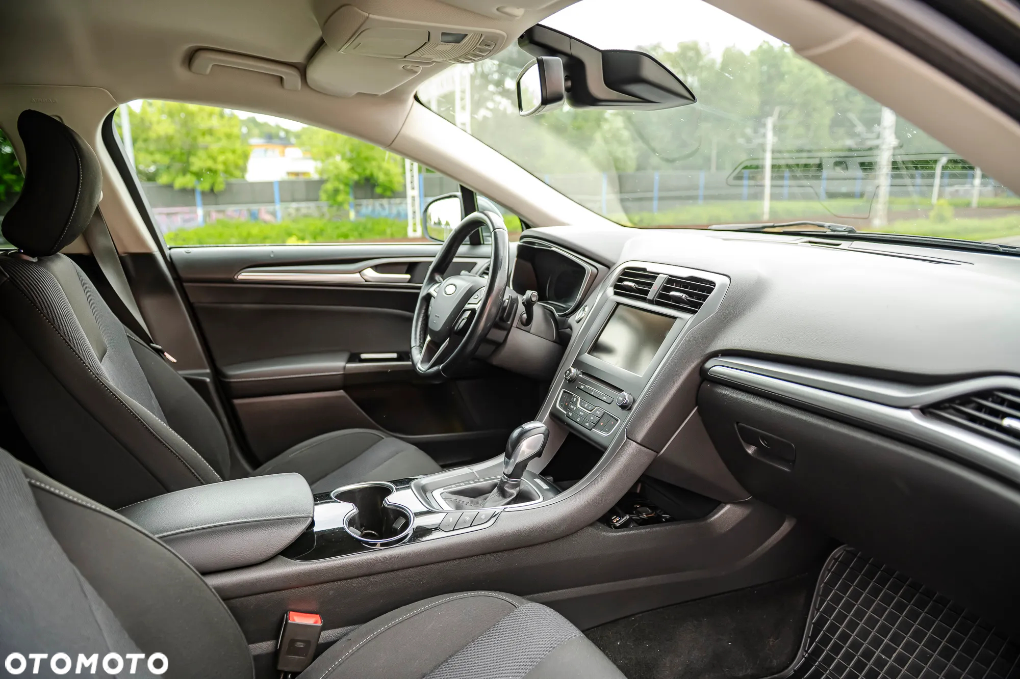 Ford Mondeo 2.0 TDCi Titanium PowerShift - 6