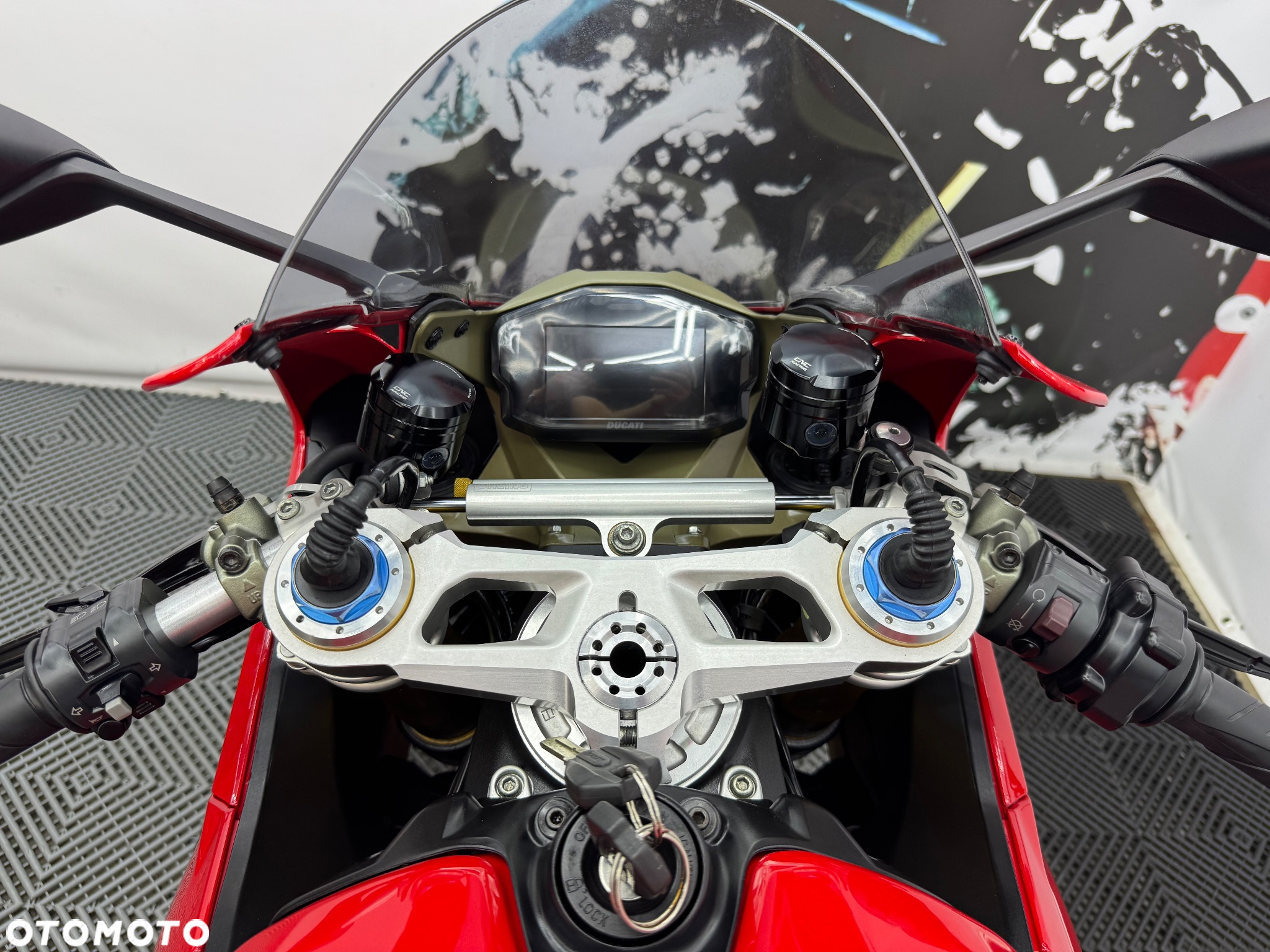 Ducati 1199 Panigale - 30