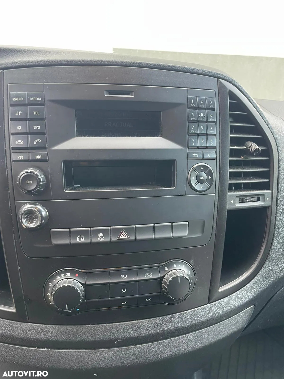 Mercedes-Benz Vito 114 CDI (BlueTEC) Tourer Lang Aut. SELECT - 11