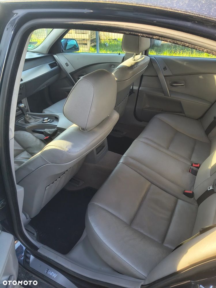BMW Seria 5 - 16