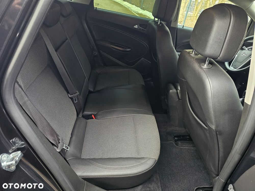 Opel Astra 2.0 CDTI ecoFLEX Start/Stop Exklusiv - 16