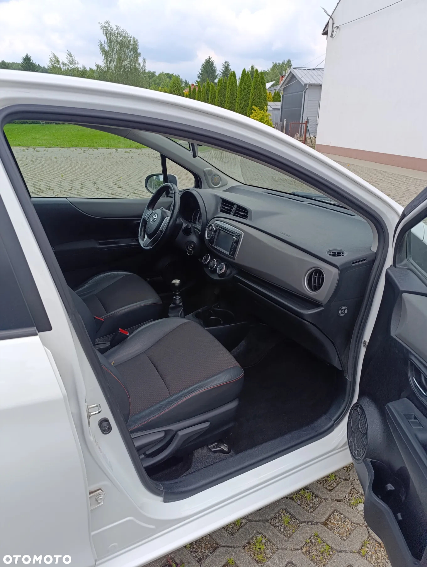Toyota Yaris 1.33 Dynamic - 7
