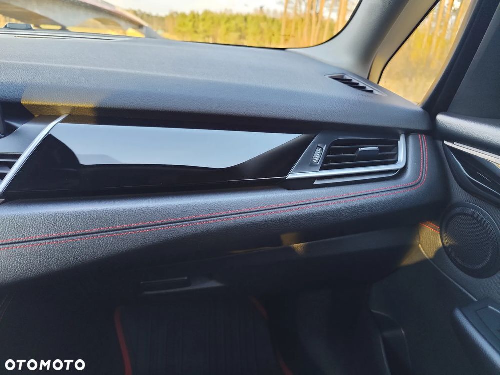 BMW Seria 2 218d Sport Line - 26