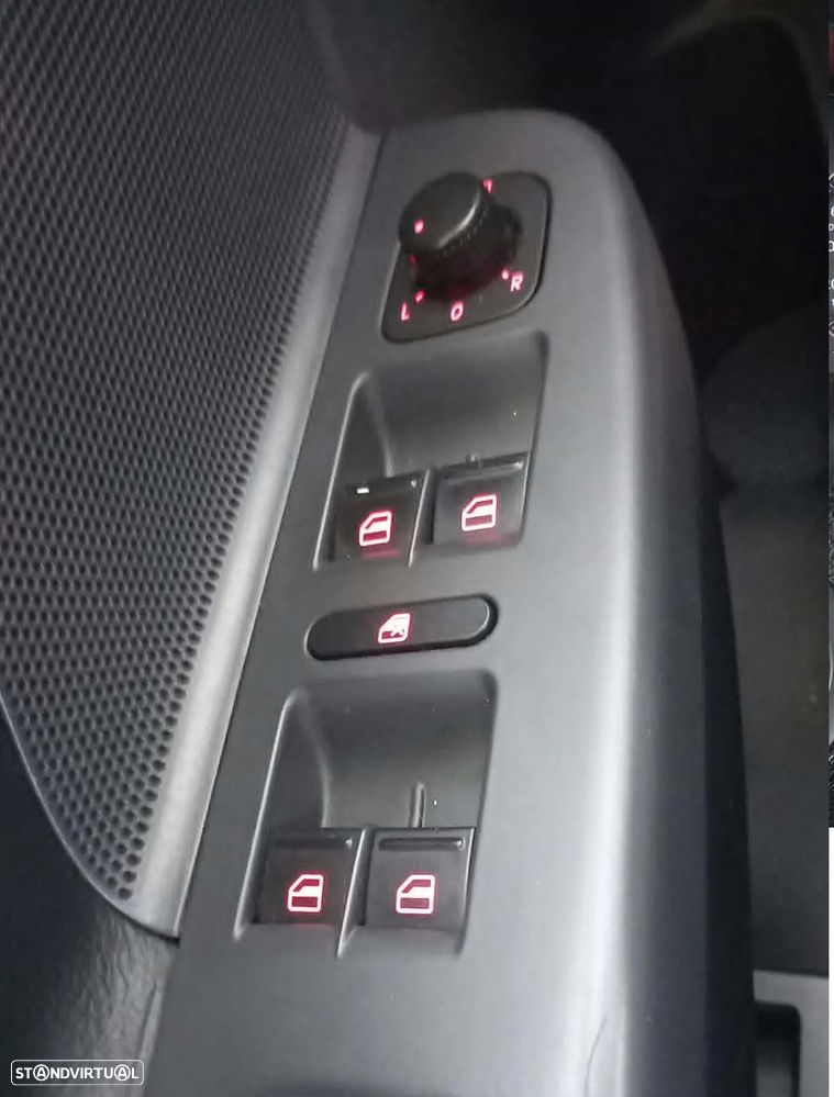 VW Jetta 1.9 TDi Confortline - 15