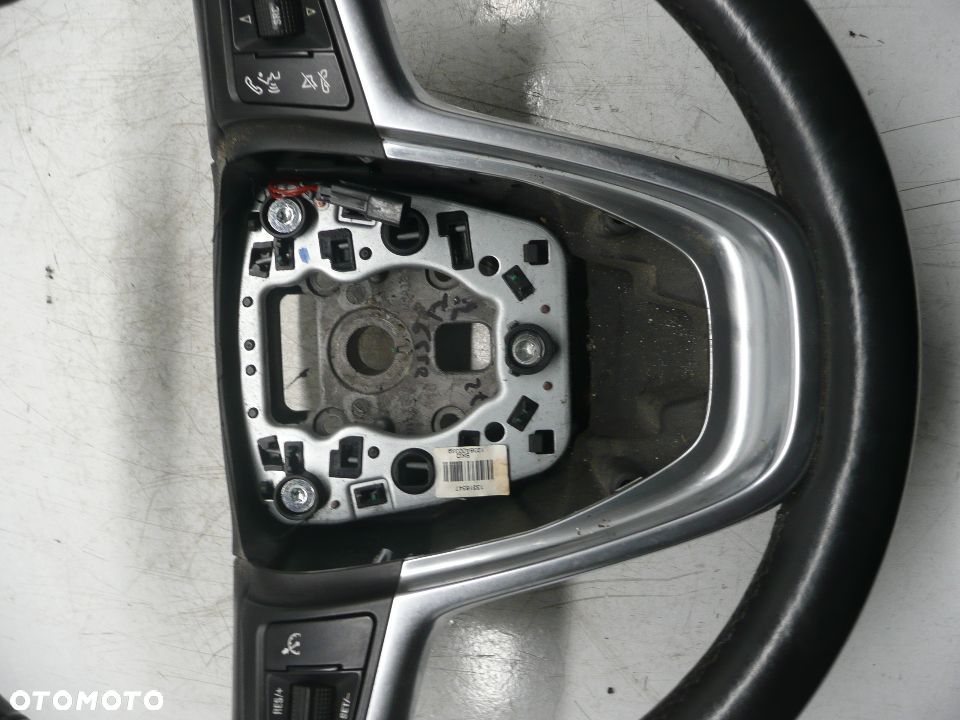 OPEL INSIGNIA 08-12 KIEROWNICA MULTIFUNKCJA UK - 4