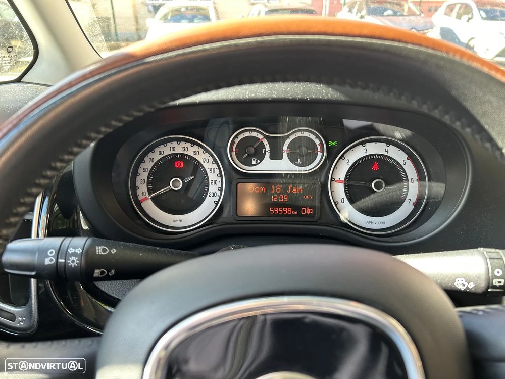 Fiat 500L 1.3 MJ Trekking S&S - 18