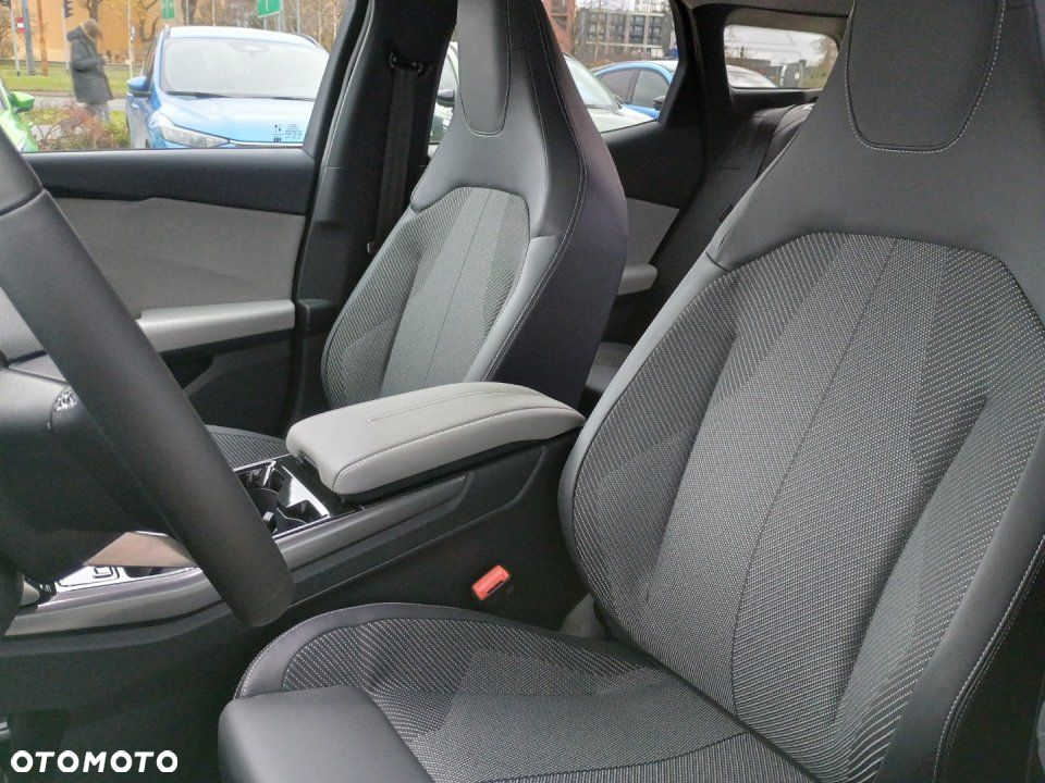 Ford Explorer - 9