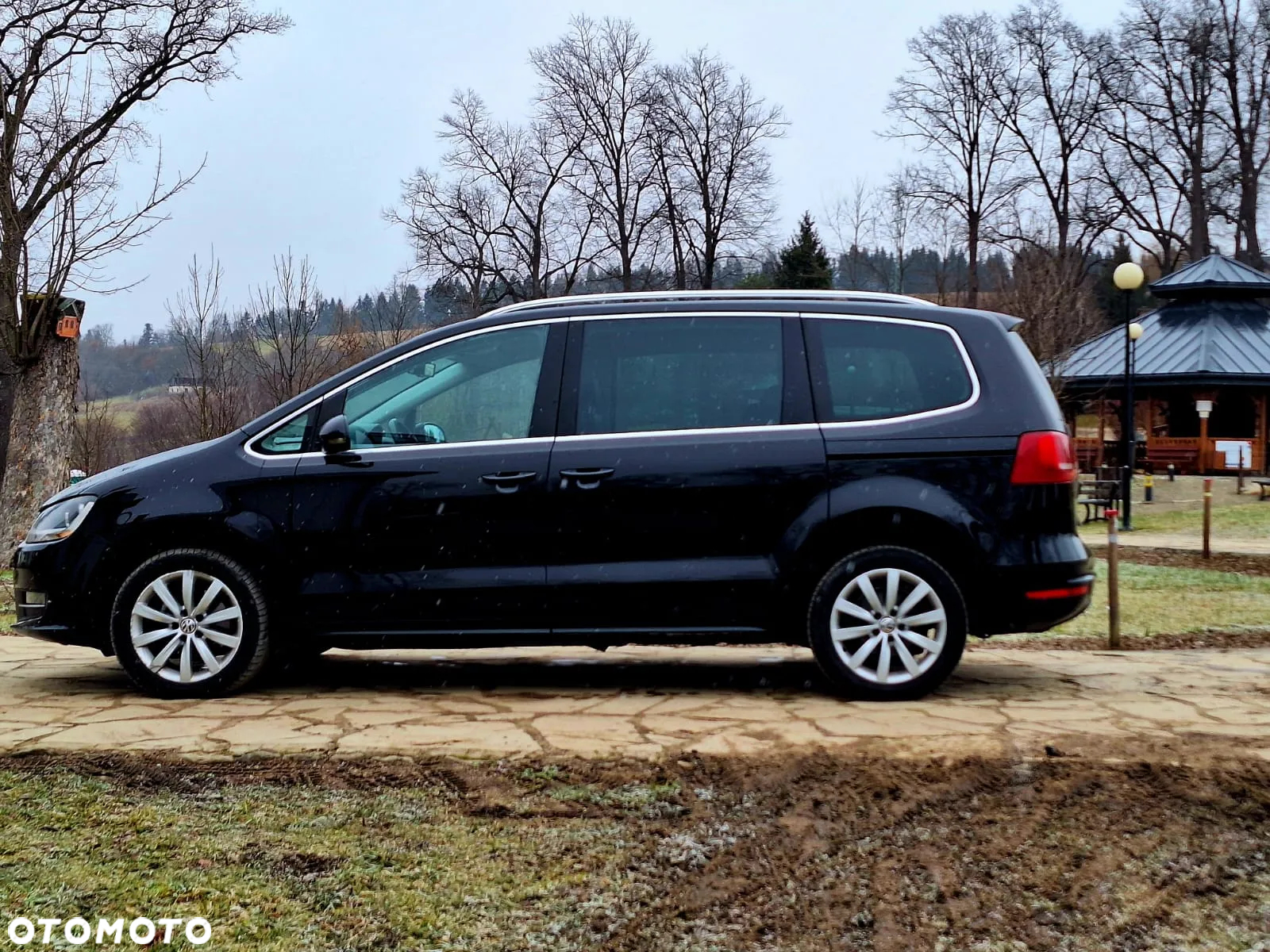 Volkswagen Sharan 2.0 TDI Highline DSG - 11
