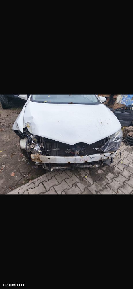 Toyota Auris 1.4 D-4D Active - 4