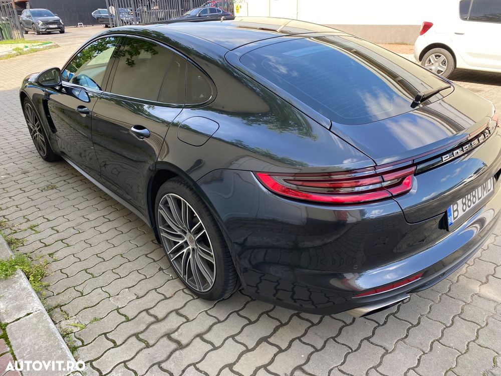 Porsche Panamera 4 E-Hybrid - 15