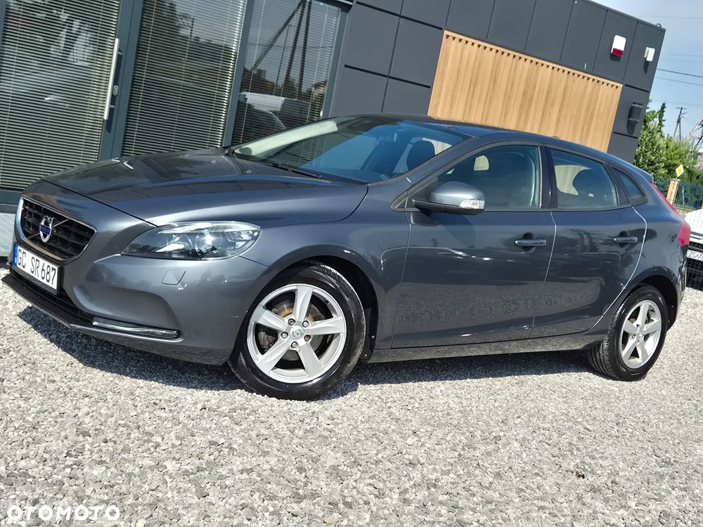 Volvo V40 D2 Momentum - 5