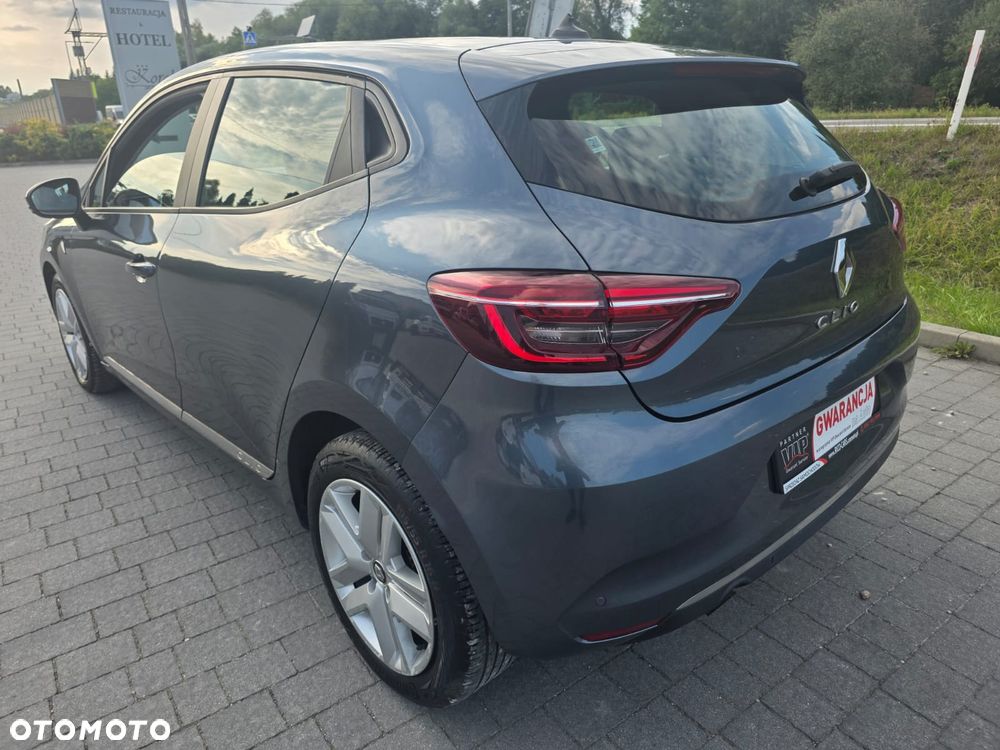 Renault Clio - 2