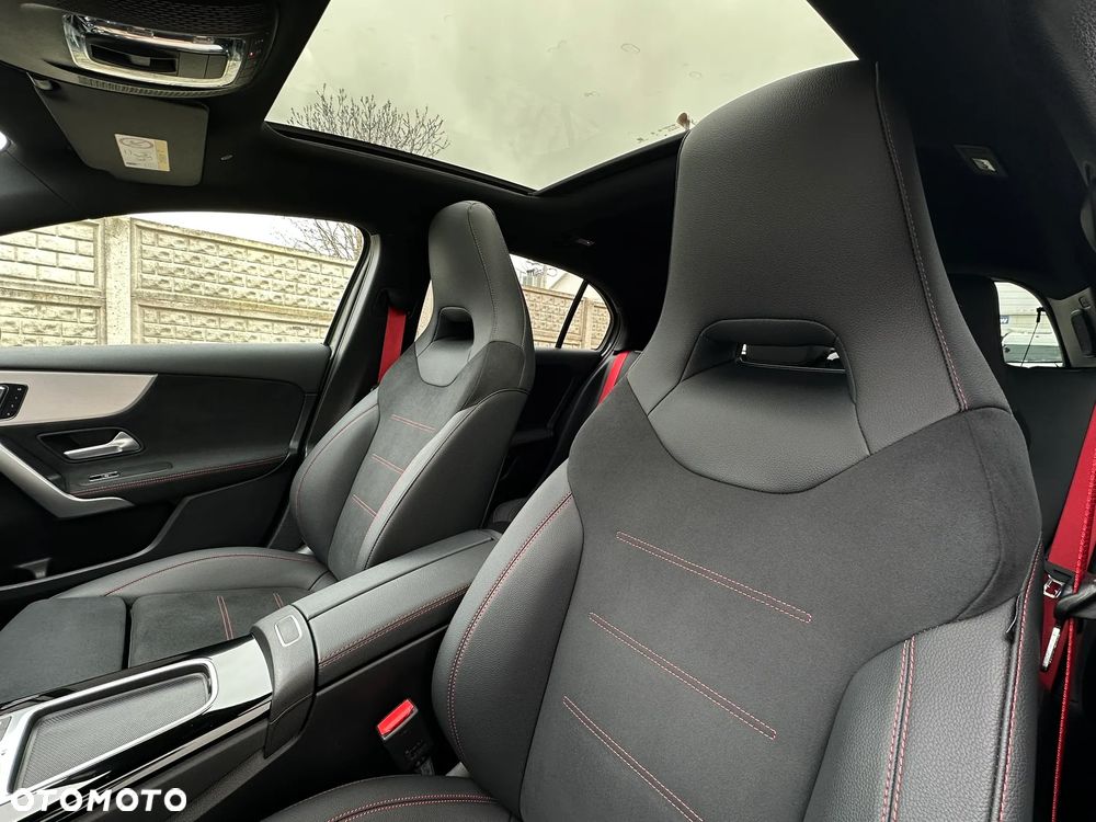 Mercedes-Benz Klasa A 45 S AMG 4-Matic 8G-DCT - 22