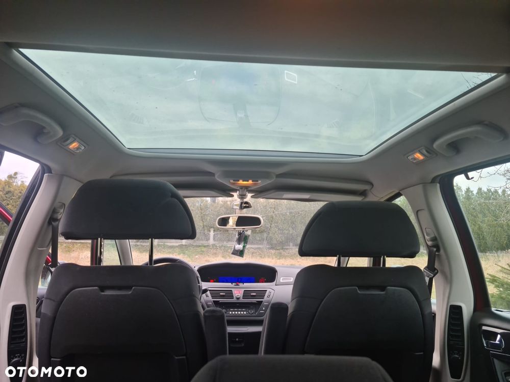 Citroën C4 2.0 HDi FAP Exclusive - 5