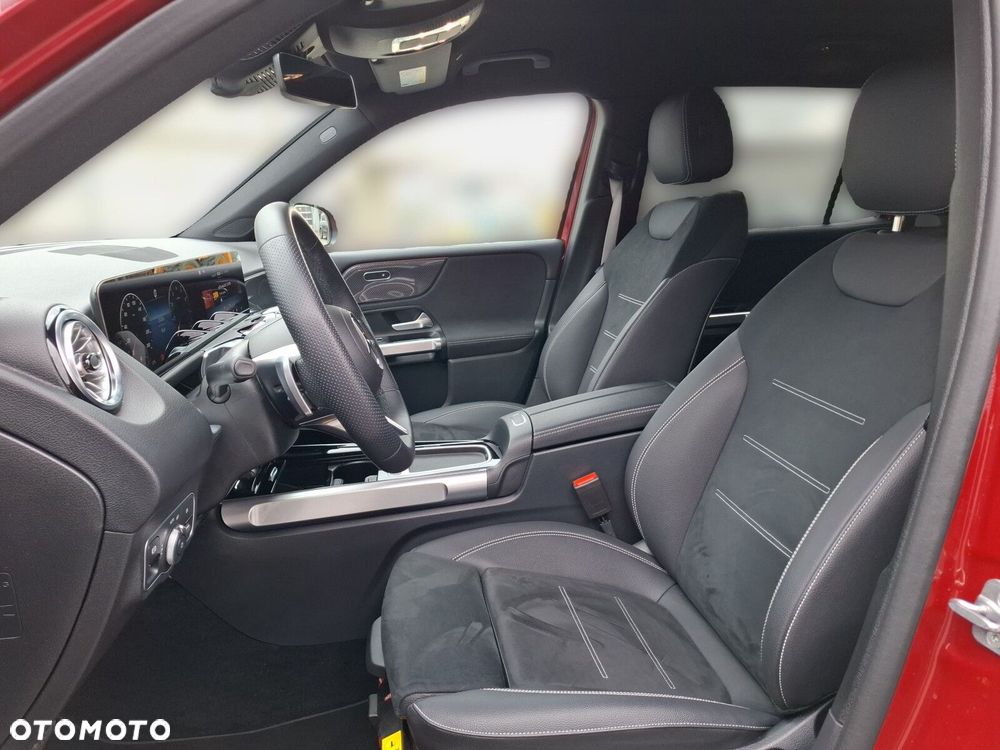 Mercedes-Benz GLB 200 AMG Line 7G-DCT - 14