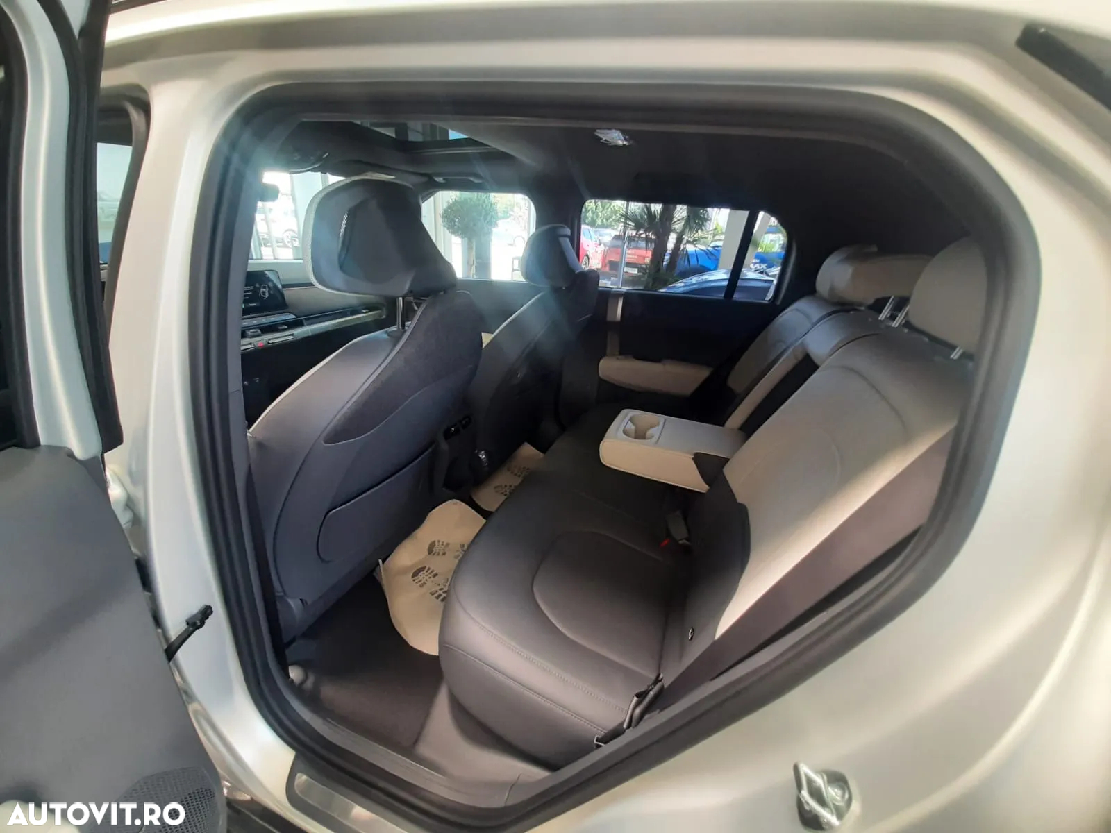 Kia EV3 81.4 kWh 4x2 AT GT Line - 27