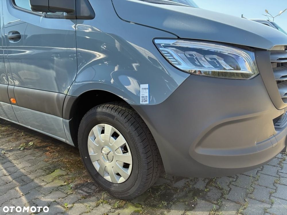 Mercedes-Benz Sprinter Standard BASE 9G-Tronic 907.233 - 10