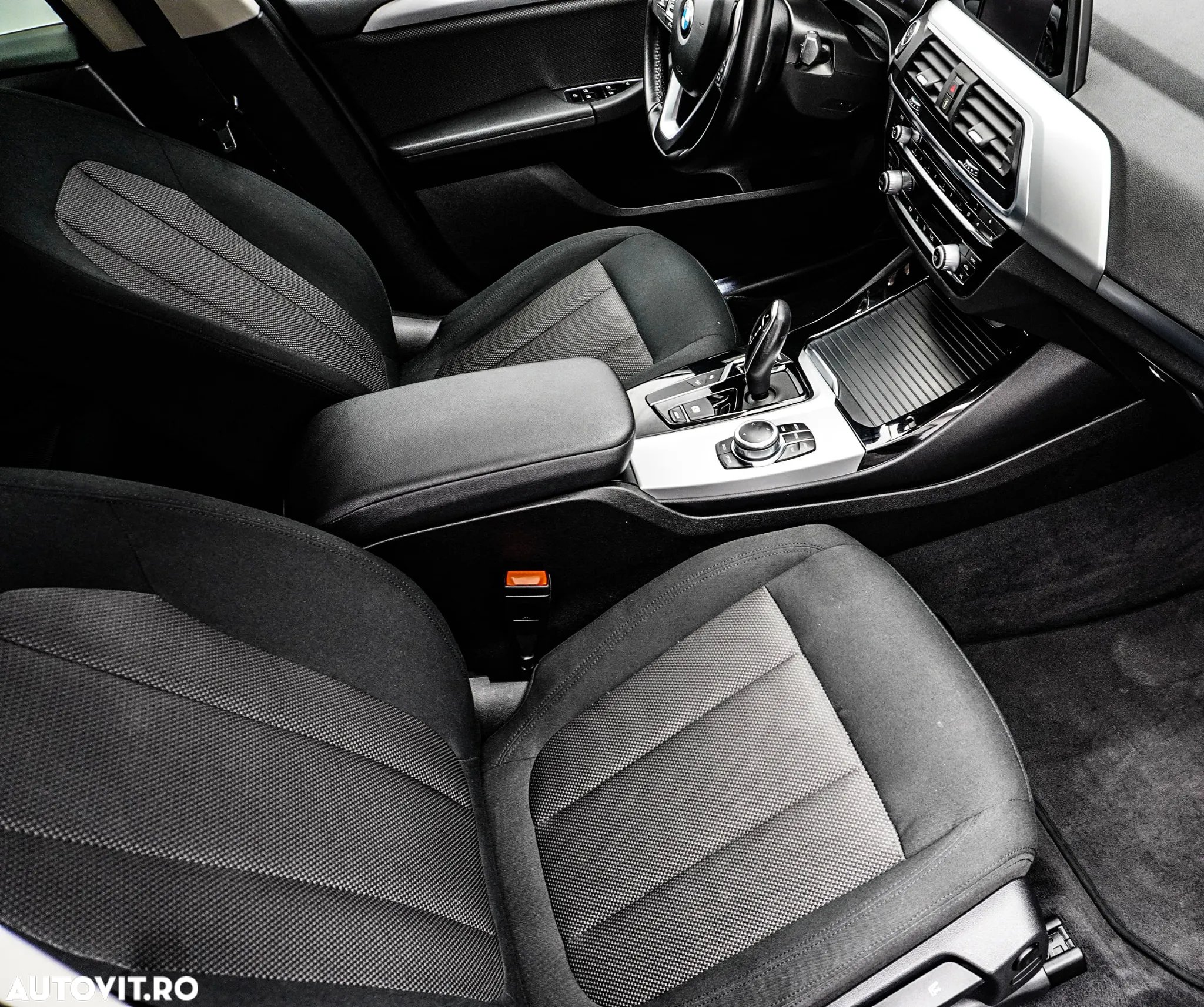 BMW X3 xDrive20d AT Advantage - 13