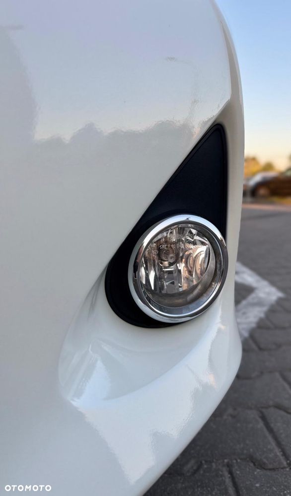 Toyota Yaris - 15