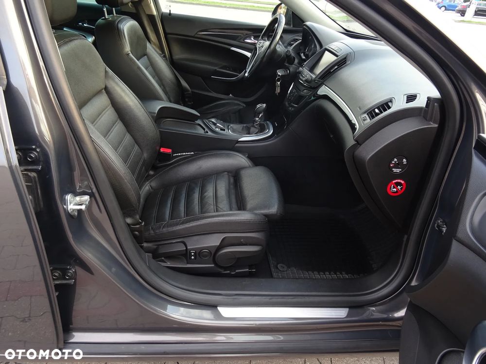 Opel Insignia 2.0 CDTI - 16