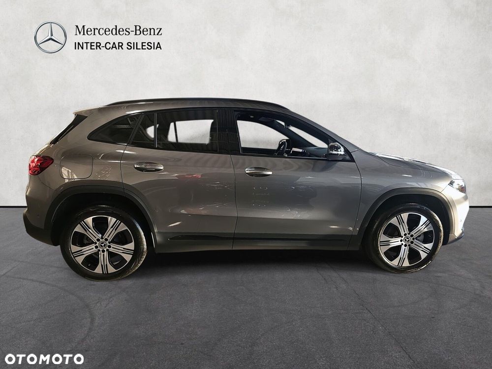 Mercedes-Benz EQA - 4